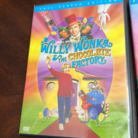 2💕WILLY WONKA Charlie & the Chocolate Factory DVDs Depp - Picture 2 of 5